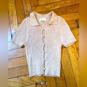 Isalis pearl button crop top 🤎